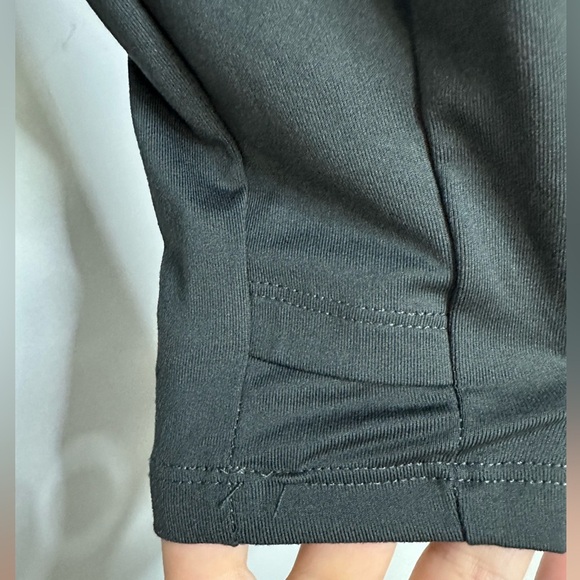 NEW Nike Dri-Fit Women's Size Medium Element Half-Zip Running Top Gray - Picture 4 of 7